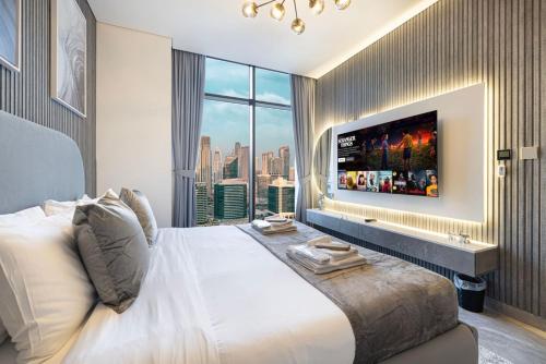 High Rise Premium 2BR apt PS5 Burj Khalifa view. - image 10