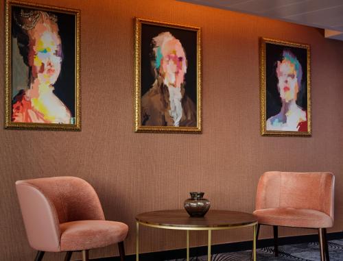 The Westminster London Curio Collection by Hilton - image 21