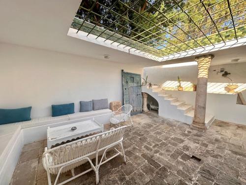 Hedi Turki Studio B&B with Pool , Sidi Bou Saïd (Hedi Turki Studio B&B with Pool , Sidi Bou Said) in Sidi Bouzid