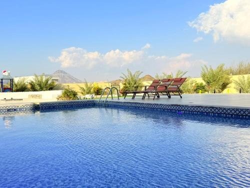 Cảnh quan, Moonlight Resort in Sinadil