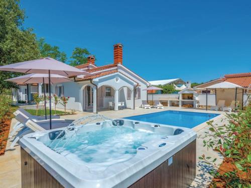 Holiday Home Alice by Interhome – khách sạn tại Lanterna