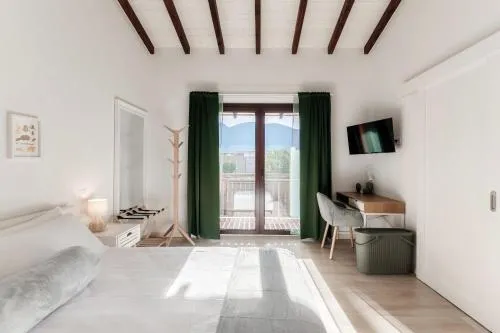 Florida Ascona Rooms by Quokka 360 - Between the Lake and the City in Ascona, Schweiz