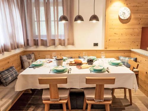 Chalet La Granda by Interhome in Montagne