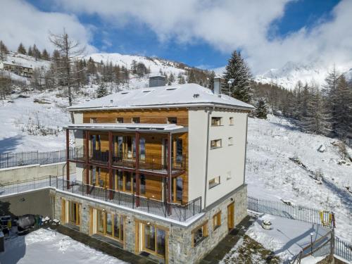 Apartment Casa Greta-2 by Interhome in Madesimo