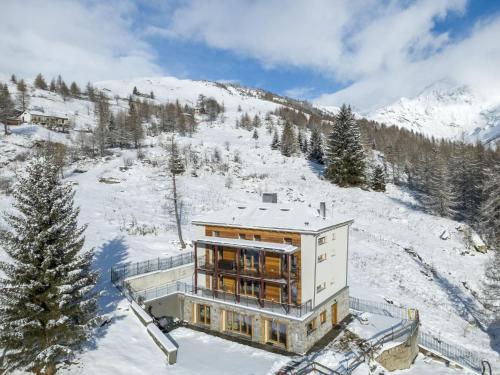 Apartment Casa Greta-2 by Interhome in Madesimo