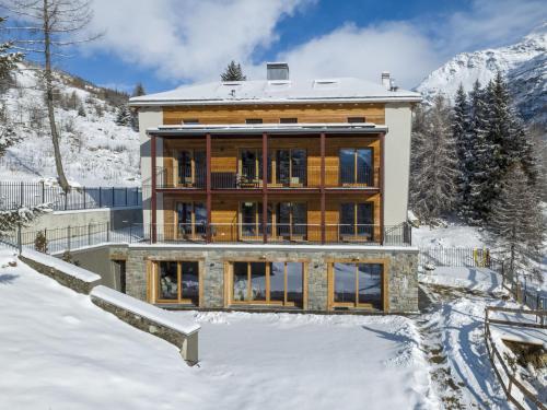 Apartment Casa Greta-2 by Interhome in Madesimo