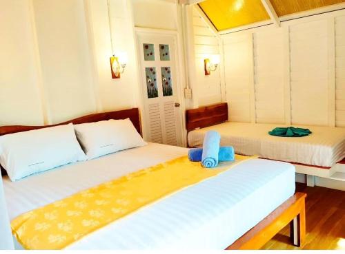 Koh Phaluai beach cottage - Surat Thani
