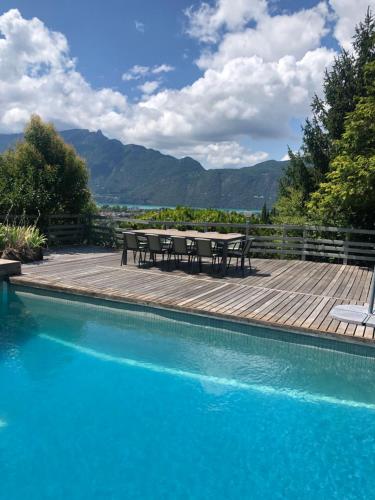 Villa Prune 200m 5 chambres avec piscine et garage