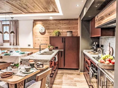 Chalet La Granda e la Piciola by Interhome in Montagne