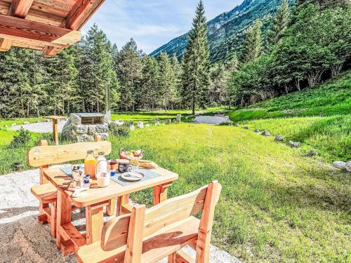 Chalet La Granda e la Piciola by Interhome in Montagne