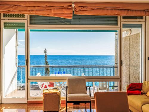 Holiday Home Capo Pino tra le Onde by Interhome