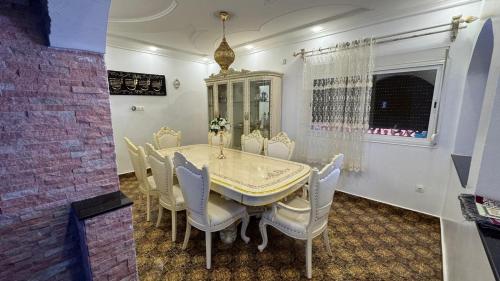 Facilities, villa in Ain El Turk