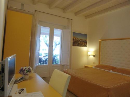 room detail thumbnail 0