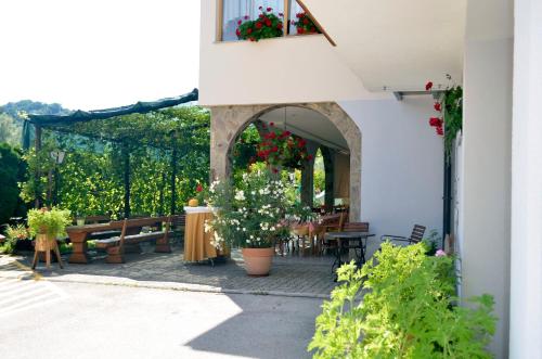 Балкон, Guest House Gostisce Jutrisa in Рогатек