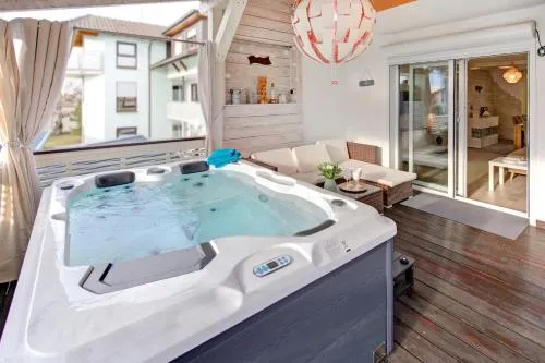 Whirlpool Appartement Baden-Baden, Schwarzwald in Hügelsheim, Deutschland
