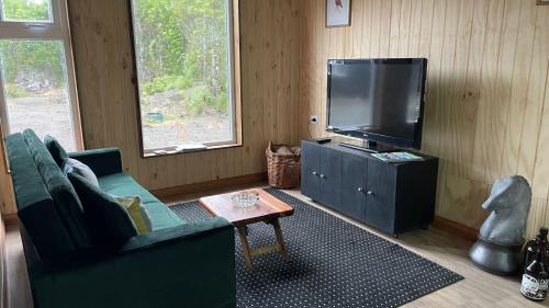 Koplietošanas atpūtas telpa ar TV, Cabaña interior en el bosque PV (Cabana interior en el bosque PV) in Rio Del Sur