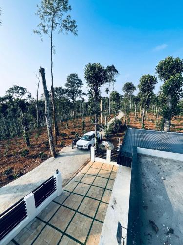 Stay loop in Cherambadi