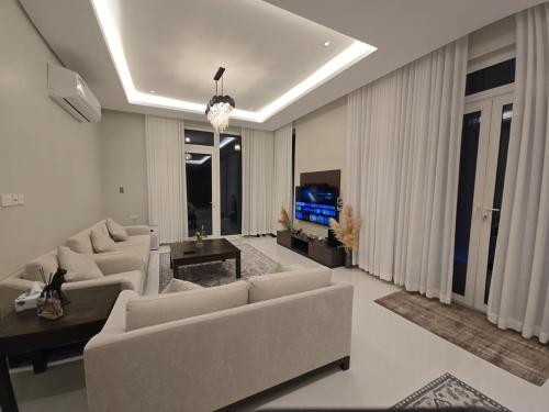 Sea Wind Chalet in Tiwi