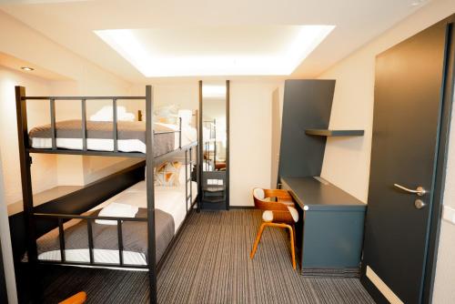Adrett Hotel Königsallee Room Type - Twin Room with Bunk Bed