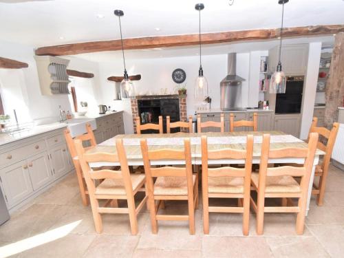 Iekārtas, 5 Bed in Kendal oc-88095 in Skelsmergh