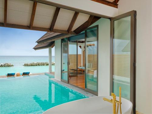 Meyyafushi Maldives - Premium All Inclusive in أفياني أتول