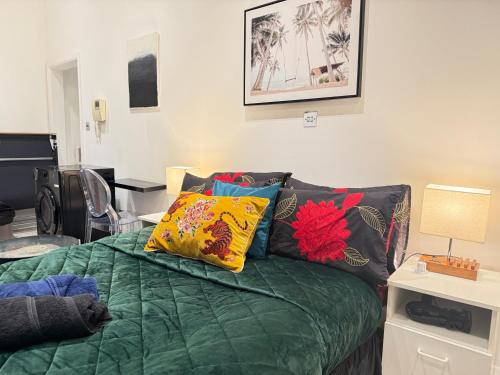Easy Stay - Near Regents Park & Paddington London - image 4