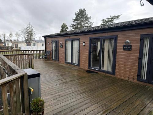 Parkview lodge Lilliardsedge-Pet friendly-Sleeps 4 in Джедбург