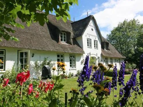 Holiday apartment with 2 bedrooms in Uelvesbüll, Deutschland