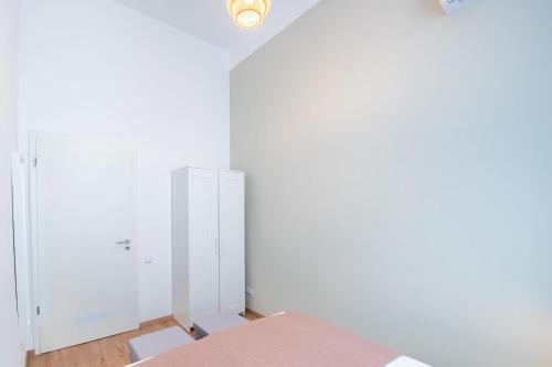 Central- Quiet - Comfy - image 5