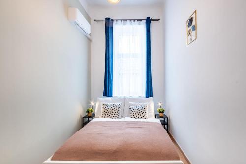 Central- Quiet - Comfy - main image