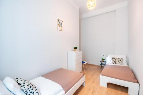 Central- Quiet - Comfy - image 3