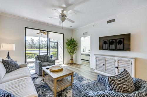 8 Mi to Dtwn Naples Condo with Resort Amenities! in Lely Resort (FL)