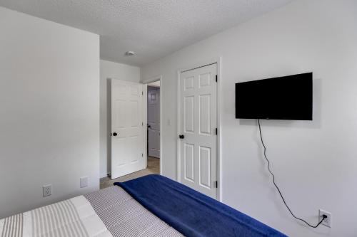 Tranquil Hideaway Home - Pet-friendly - image 12