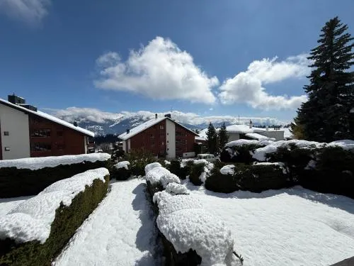 Cosy Apartment Lac de la Moubra in Crans-Montana, Schweiz