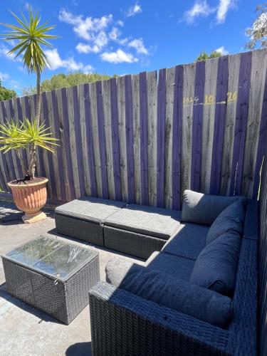 設施, Bright & Quiet 1BR with Courtyard in 萬提那
