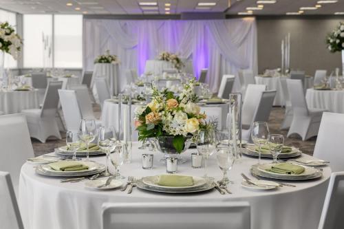 ห้องประชุม / บอลรูม, Holiday Inn Hotel & Suites Overland Park-West By IHG in โอเวอร์แลนด์พาร์ค (KS)