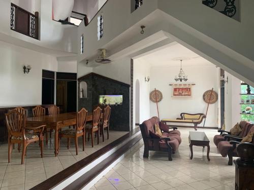 Galle Breeze Villa in Galle