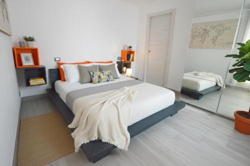 LaCasetta _ Como Lakeview Terrace renovated apartment in Carate Urio
