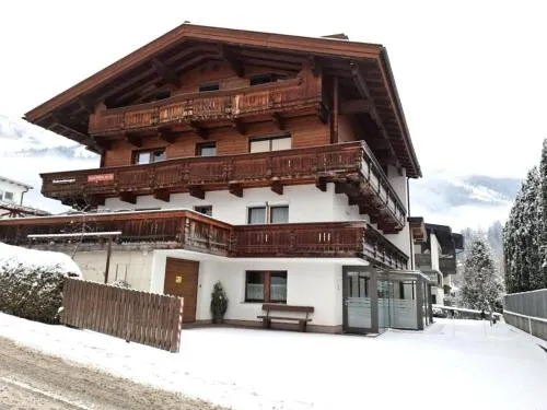 Apartment in Fügen near Spieljochbahn in Fügen, Österreich