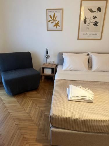 Cozy Faliro home 3
