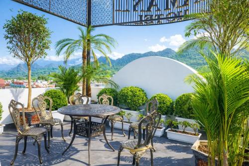 Erkély/terasz, Nam Anh Hotel Lai Châu in Lai Chau