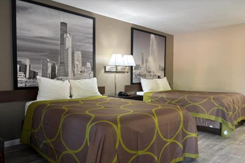Super 8 by Wyndham Taylorville IL in Taylorville, USA