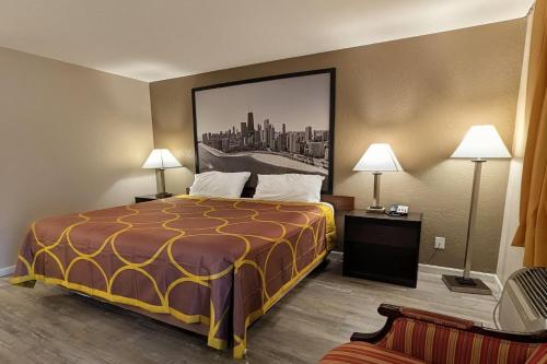 Super 8 by Wyndham Taylorville IL in Taylorville, USA