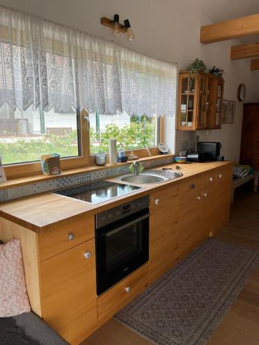 A szálláshely kívülről, Modernes Kellerstöckl im Südburgenland (Modernes Kellerstockl im Sudburgenland) in Németújvár