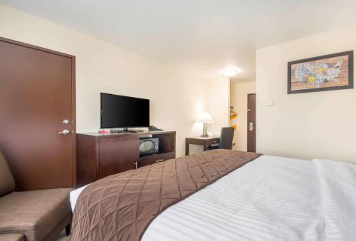 Econolodge - image 12