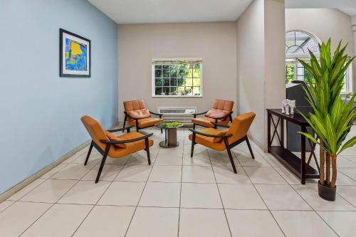 Quality Inn & Suites in Washington, USA