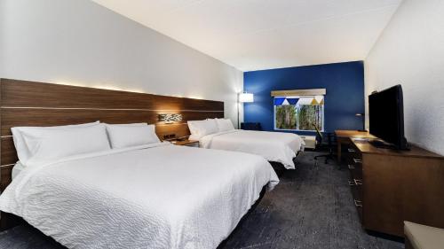 Holiday Inn Express & Suites Walterboro an IHG Hotel - image 11