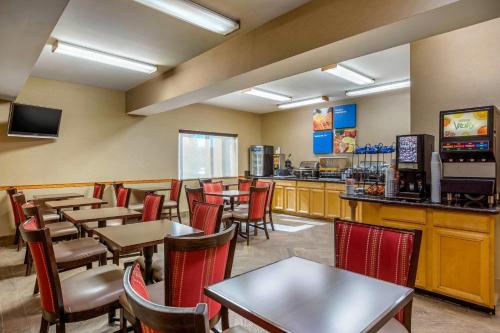 Comfort Inn & Suites Murrieta Temecula Wine Country - image 6