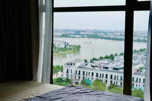 Aussicht, CPS Apartment at Masteri Waterfront in Gia Lam