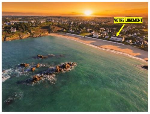 Studio 4 personnes Plage de La Grève Blanche – khách sạn tại Tregastel